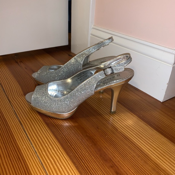 Rampage Heels - Picture 4 of 5